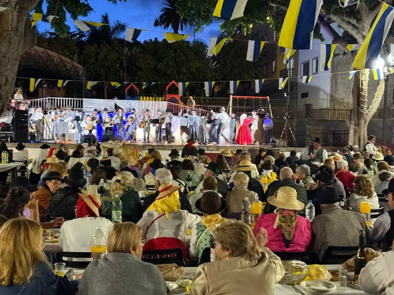 San Lorenzo acoge con éxito la tercera edición del Pellagofio Fest by Tasate, un encuentro vecinal que une tradición, cultura y comunidad
